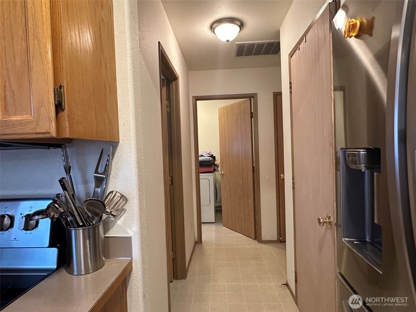 Property photo for 18416 80th Avenue Ct E, Puyallup photo 12