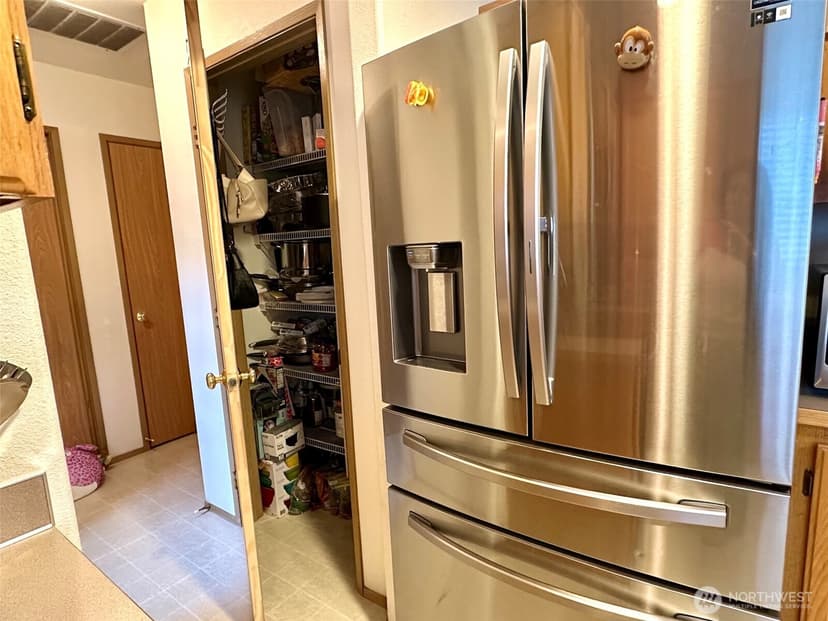 Property photo for 18416 80th Avenue Ct E, Puyallup photo 11