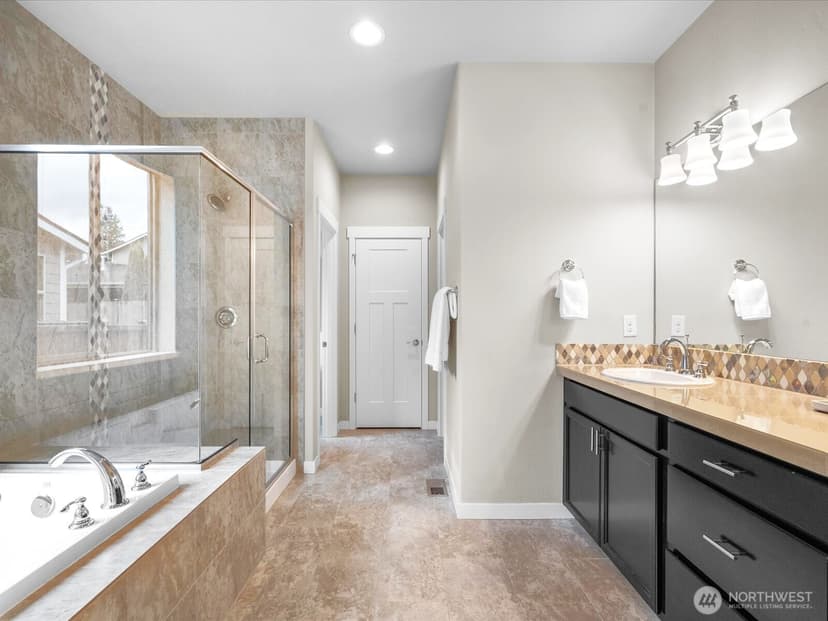Property photo for 32781 NE 52nd Street, Carnation photo 16