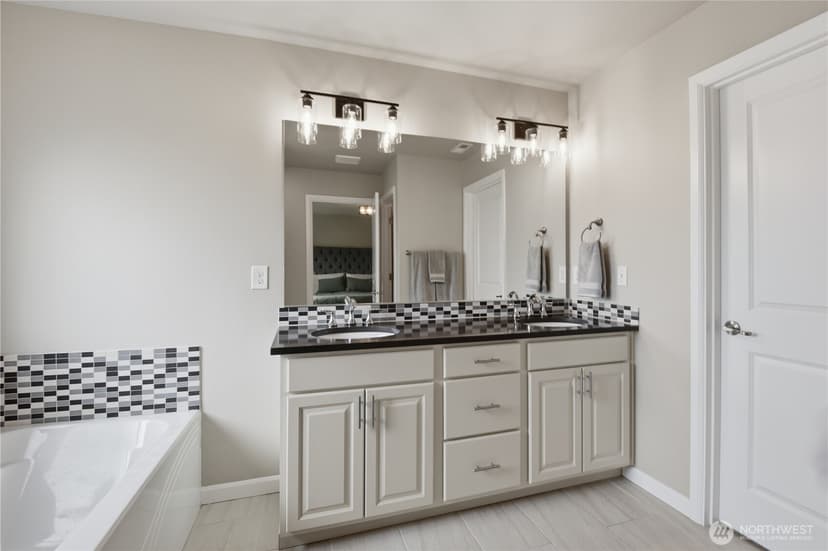 Property photo for 3922 187th Place SE, Bothell photo 13