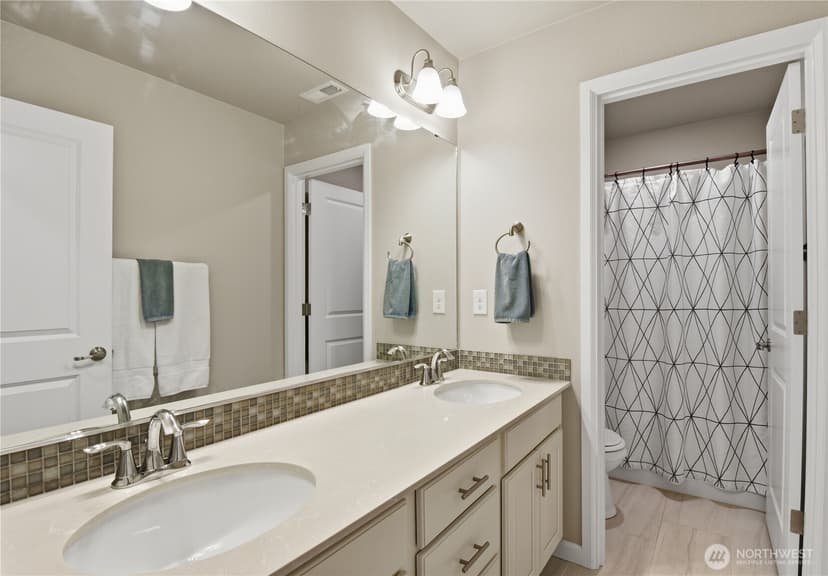 Property photo for 3922 187th Place SE, Bothell photo 21