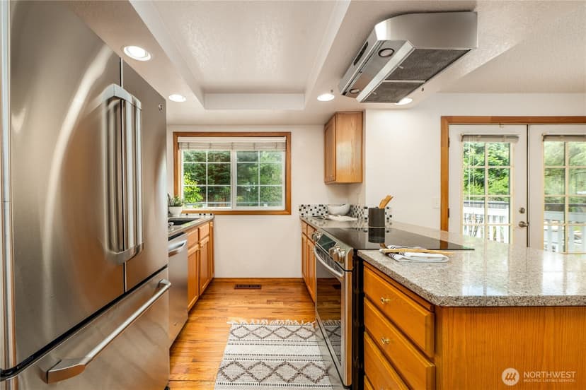 Property photo for 9626 NE 129th Place, Kirkland photo 8