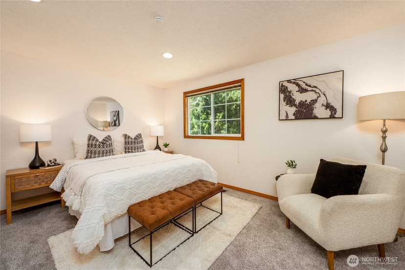 Property photo for 9626 NE 129th Place, Kirkland photo 10