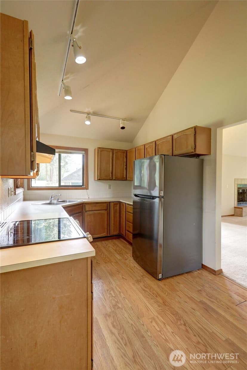 Property photo for 1449 Island Lake Road NW, Silverdale photo 10