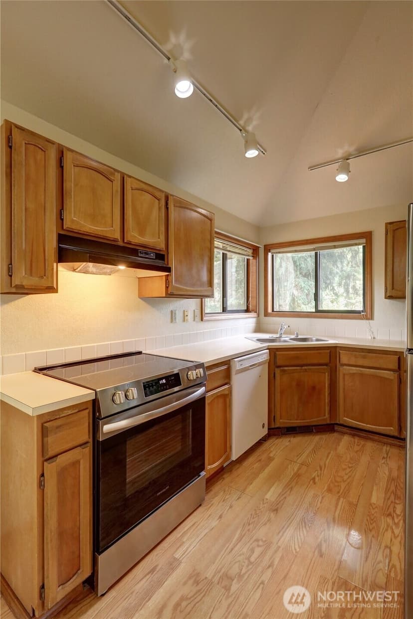 Property photo for 1449 Island Lake Road NW, Silverdale photo 8