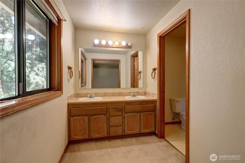 Property photo for 1449 Island Lake Road NW, Silverdale photo 16