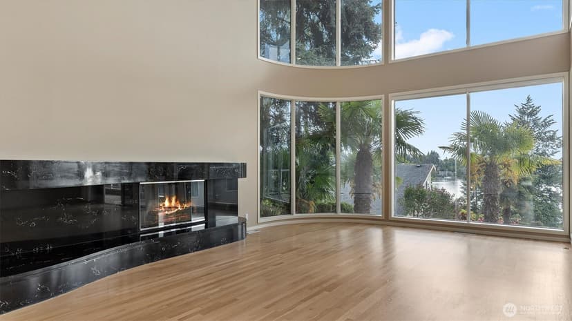 Property photo for 4812 Lake Washington Blvd NE, Kirkland photo 6