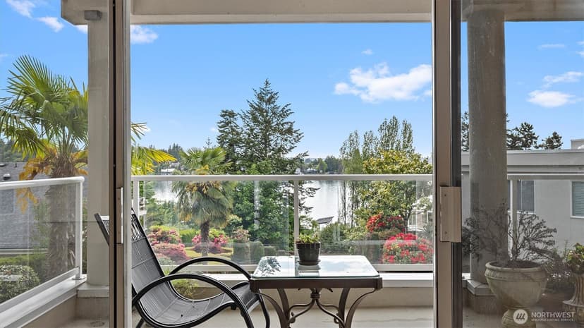 Property photo for 4812 Lake Washington Blvd NE, Kirkland photo 15