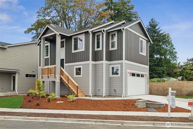 Property photo for 24418 111th Avenue SE, Kent photo 2