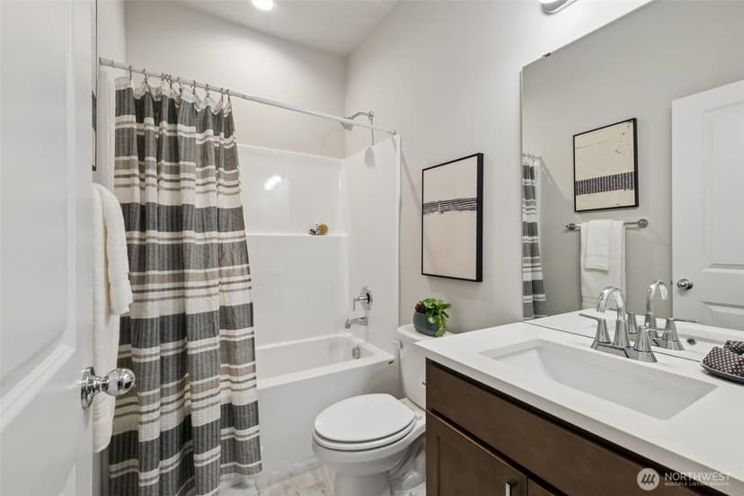 Property photo for 24418 111th Avenue SE, Kent photo 14