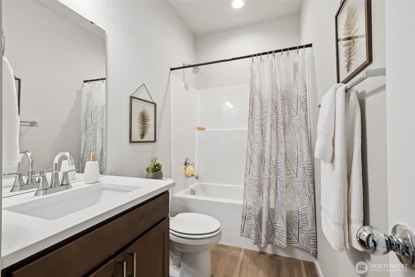 Property photo for 24418 111th Avenue SE, Kent photo 11