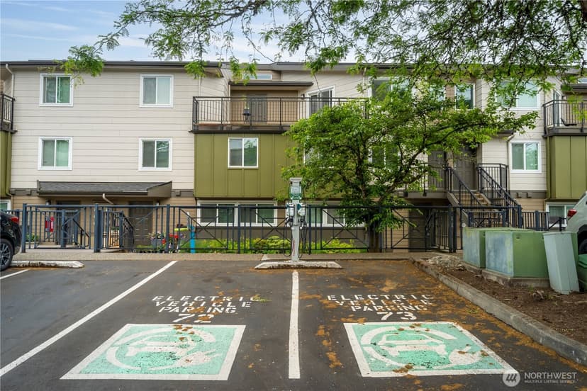 Property photo for 15827 NE Leary Way #B-114, Redmond photo 17
