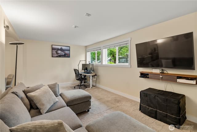 Property photo for 15827 NE Leary Way #B-114, Redmond photo 3