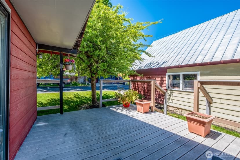 Property photo for 604 Cedar Street, Leavenworth photo 27