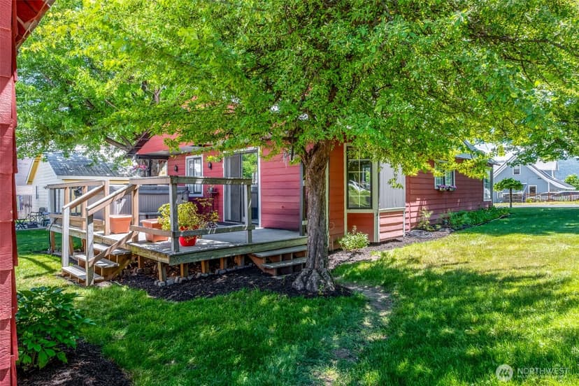 Property photo for 604 Cedar Street, Leavenworth photo 25