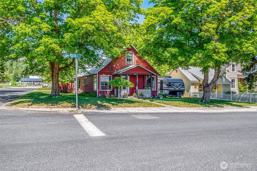 Property photo for 604 Cedar Street, Leavenworth photo 29