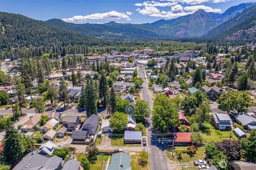 Property photo for 604 Cedar Street, Leavenworth photo 32