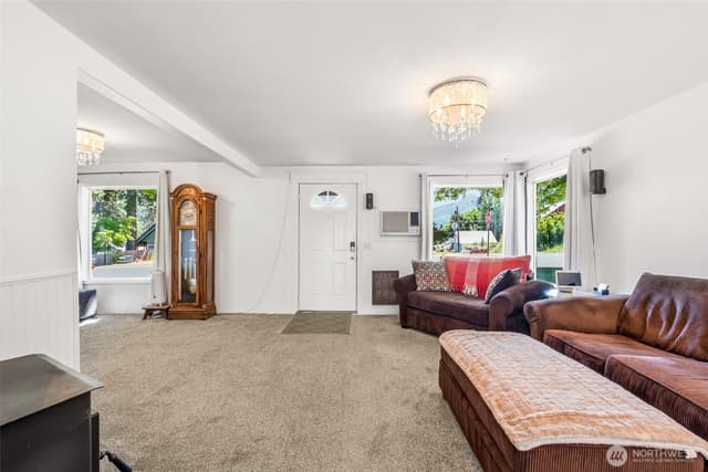 Property photo for 604 Cedar Street, Leavenworth photo 5