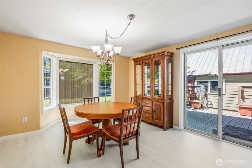 Property photo for 604 Cedar Street, Leavenworth photo 15
