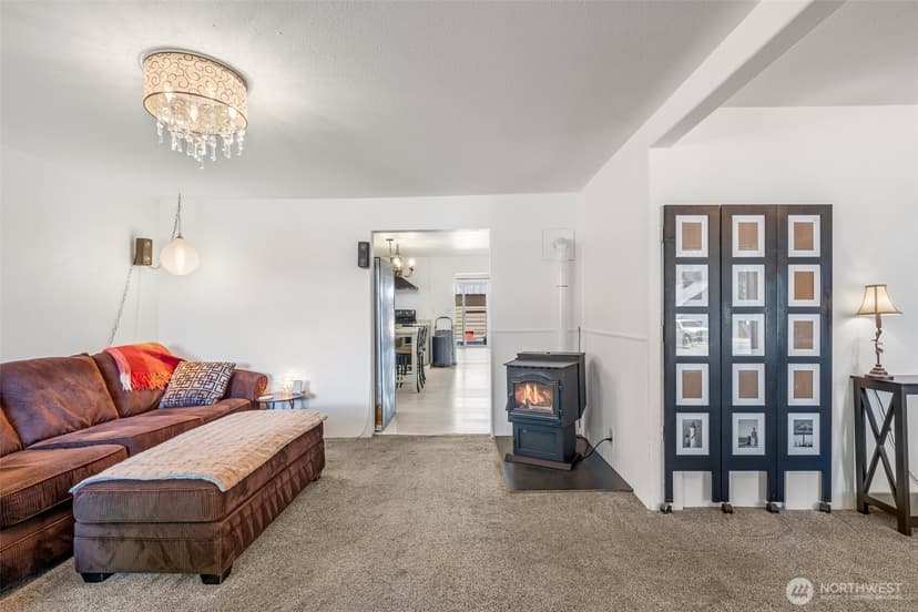 Property photo for 604 Cedar Street, Leavenworth photo 7