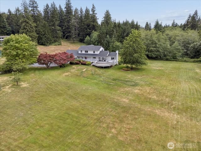 Property photo for 1267 NE Madison Road, Poulsbo photo 4