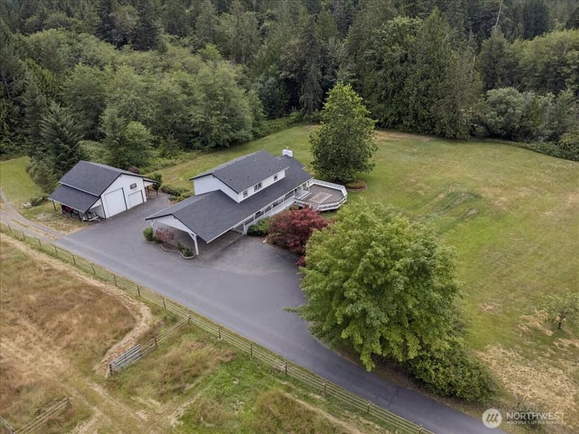 Property photo for 1267 NE Madison Road, Poulsbo photo 2