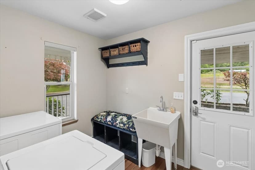Property photo for 1267 NE Madison Road, Poulsbo photo 23