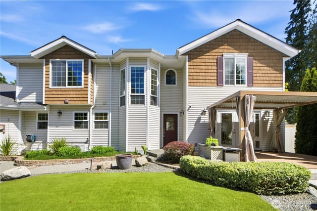 Property photo for 12832 NE 70th Place, Kirkland