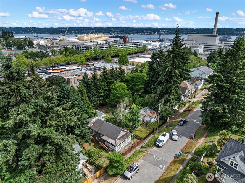 Property photo for 210 S Cambrian Avenue, Bremerton photo 28