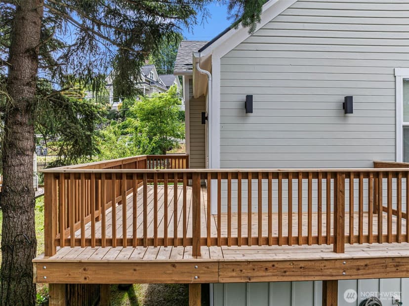 Property photo for 210 S Cambrian Avenue, Bremerton photo 23