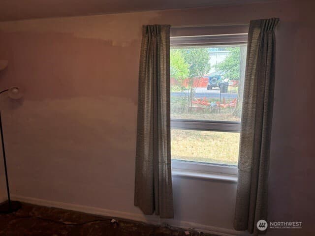 Property photo for 741 N 128th Street, Seattle photo 6