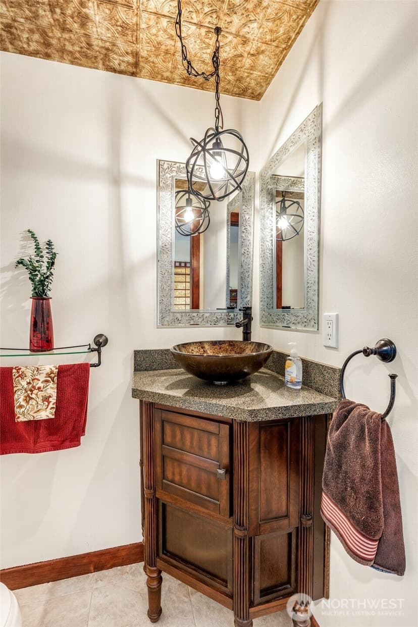 Property photo for 10320 Kay Way, Mukilteo photo 11