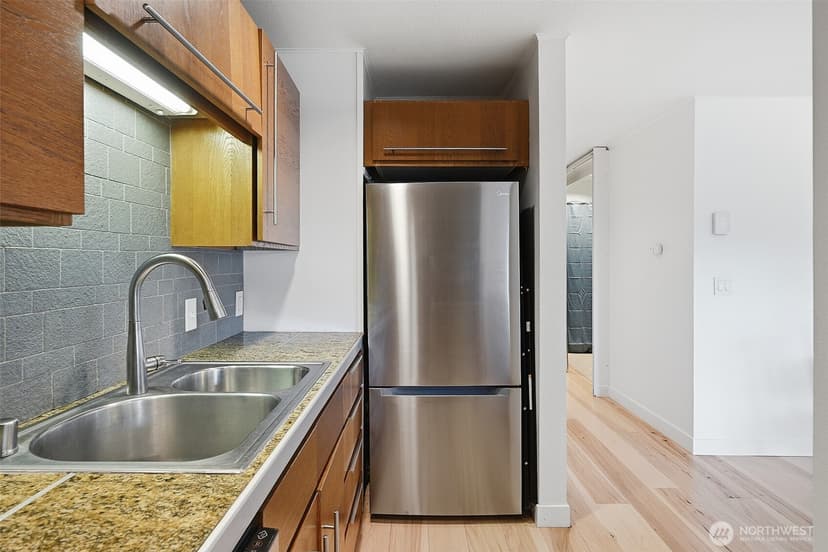 Property photo for 57 Etruria Street #1, Seattle photo 13