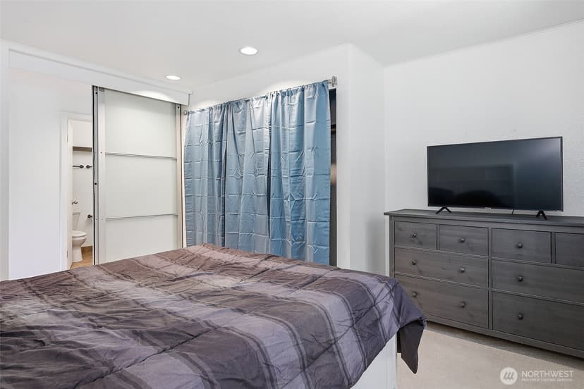 Property photo for 57 Etruria Street #1, Seattle photo 20