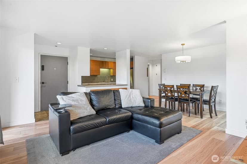 Property photo for 57 Etruria Street #1, Seattle photo 6