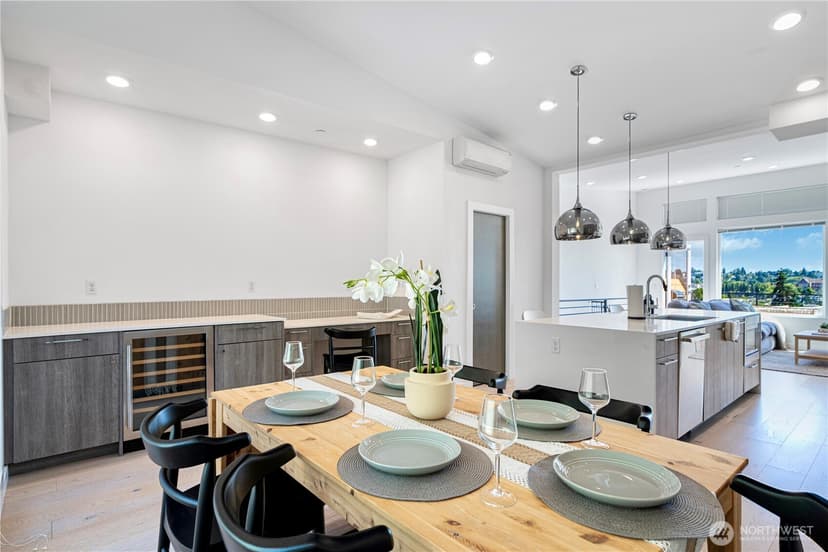 Property photo for 1546 Sturgus Avenue S, Seattle photo 16