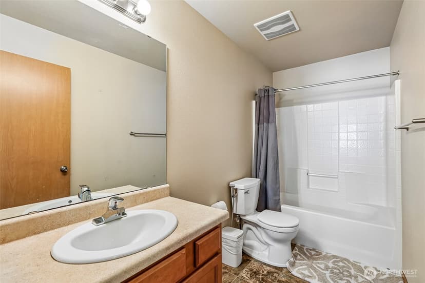 Property photo for 2107 119th Avenue SE, Lake Stevens photo 18
