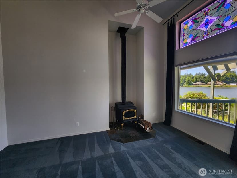 Property photo for 237 Duck Lake Drive NE, Ocean Shores photo 16