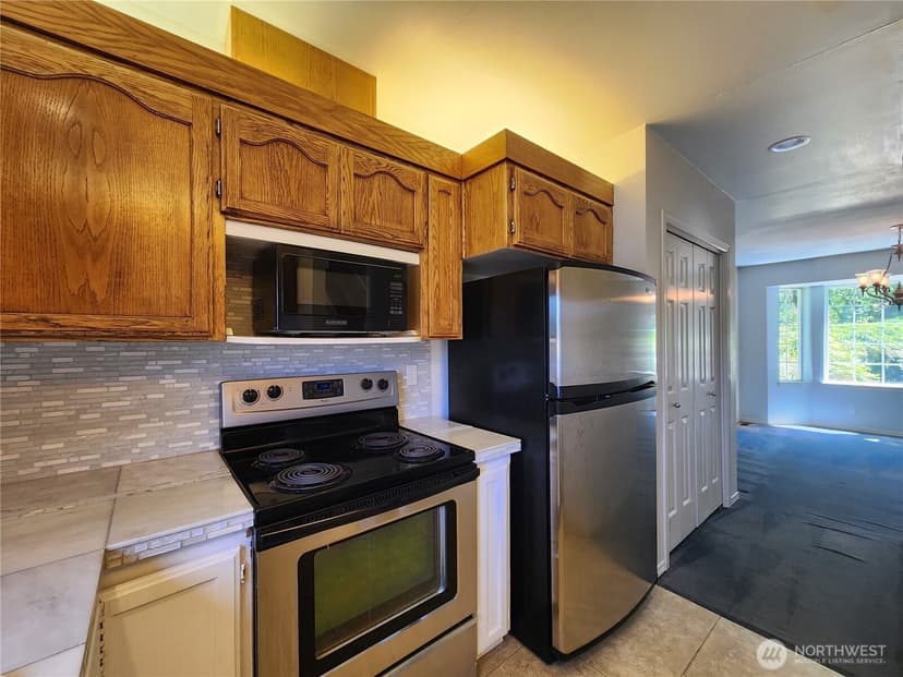 Property photo for 237 Duck Lake Drive NE, Ocean Shores photo 11