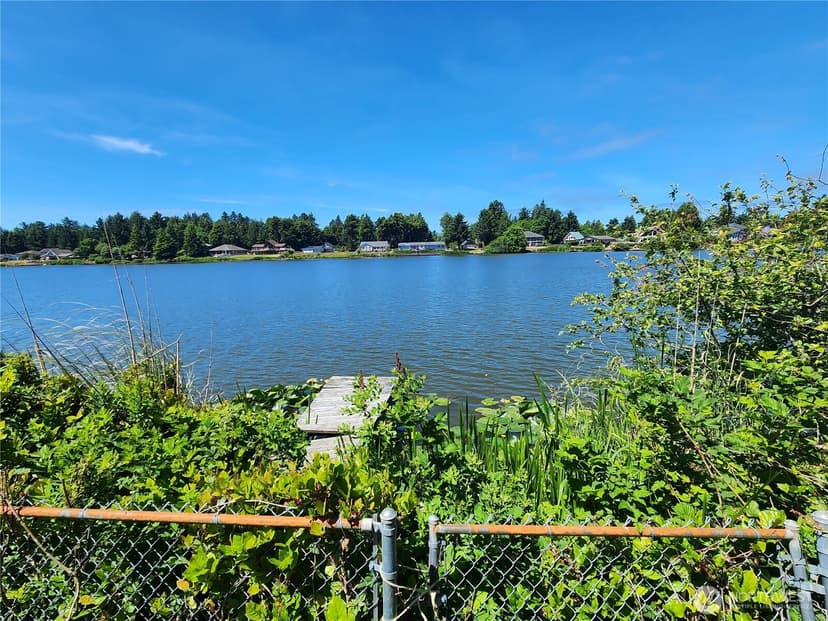 Property photo for 237 Duck Lake Drive NE, Ocean Shores photo 35