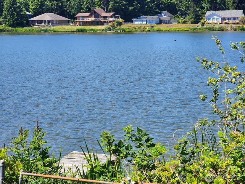 Property photo for 237 Duck Lake Drive NE, Ocean Shores photo 33