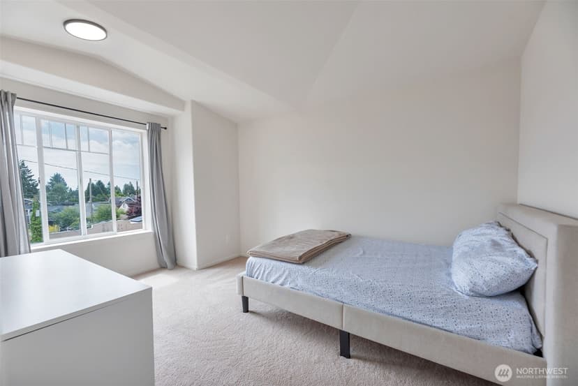 Property photo for 536 N 103rd #A, Seattle photo 8
