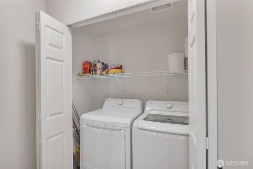 Property photo for 536 N 103rd #A, Seattle photo 11