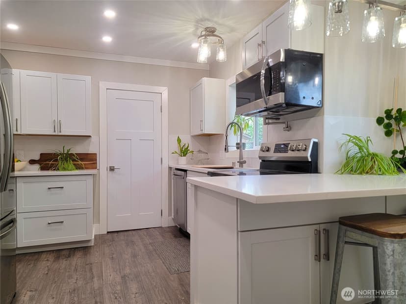 Property photo for 1506 Bloomington Avenue, Bremerton photo 12