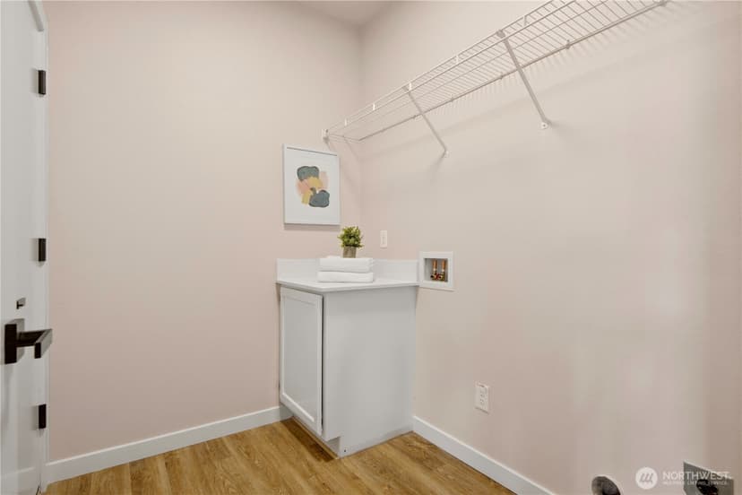 Property photo for 4335 NE 2nd Ct, Renton photo 24