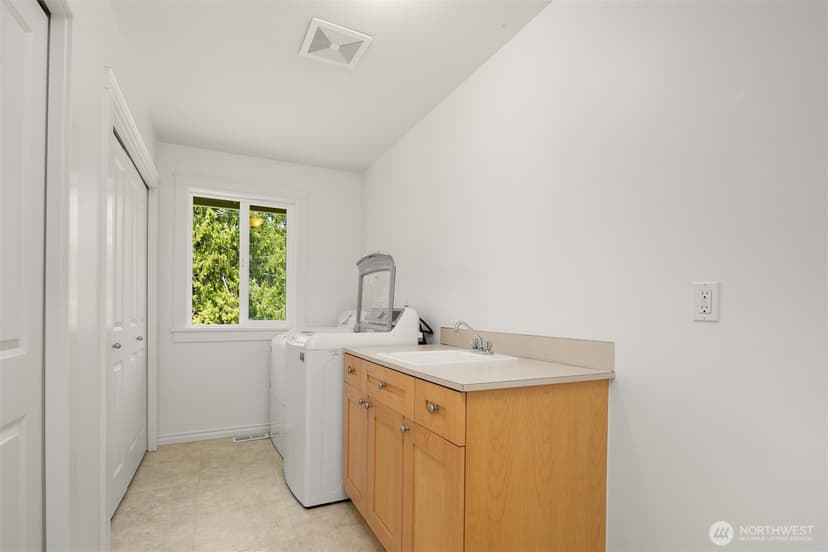 Property photo for 22272 NE Woodinville-Duvall Road, Woodinville photo 27