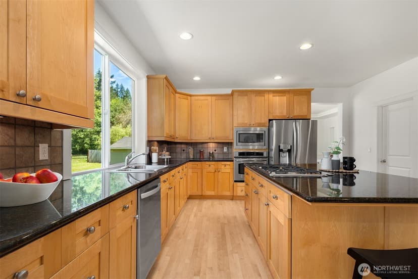 Property photo for 22272 NE Woodinville-Duvall Road, Woodinville photo 10