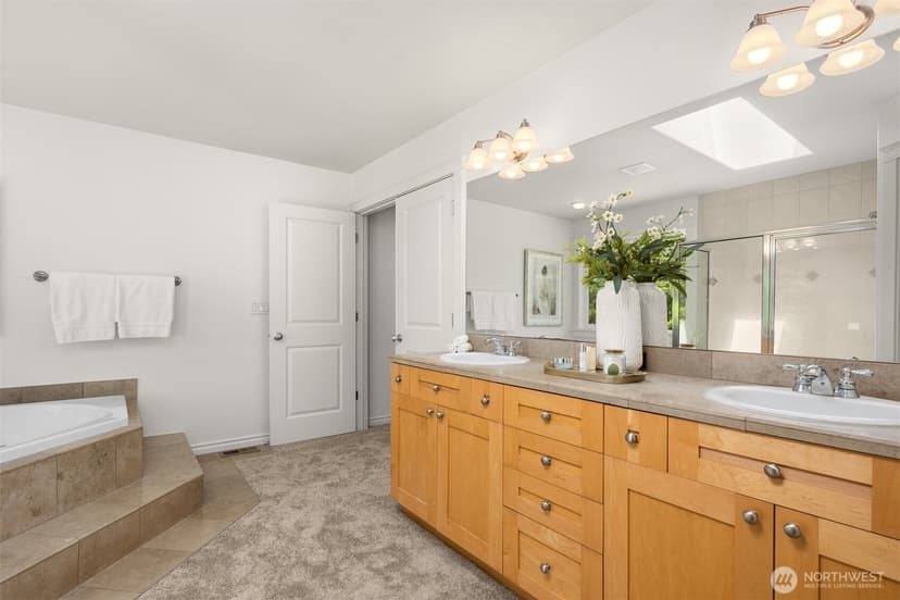 Property photo for 22272 NE Woodinville-Duvall Road, Woodinville photo 21