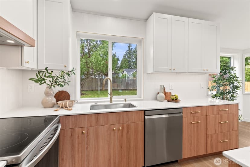 Property photo for 21838 SE 271st Place, Maple Valley photo 19