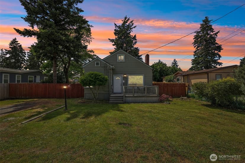 Property photo for 10434 11th Avenue Ct S, Tacoma photo 20